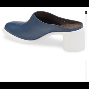 Camper Meda Mule Blue White NIB Size 9/40 EU